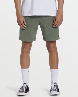 Crossfire Wave Wash Submersible 18 Hybrid Shorts - Sage